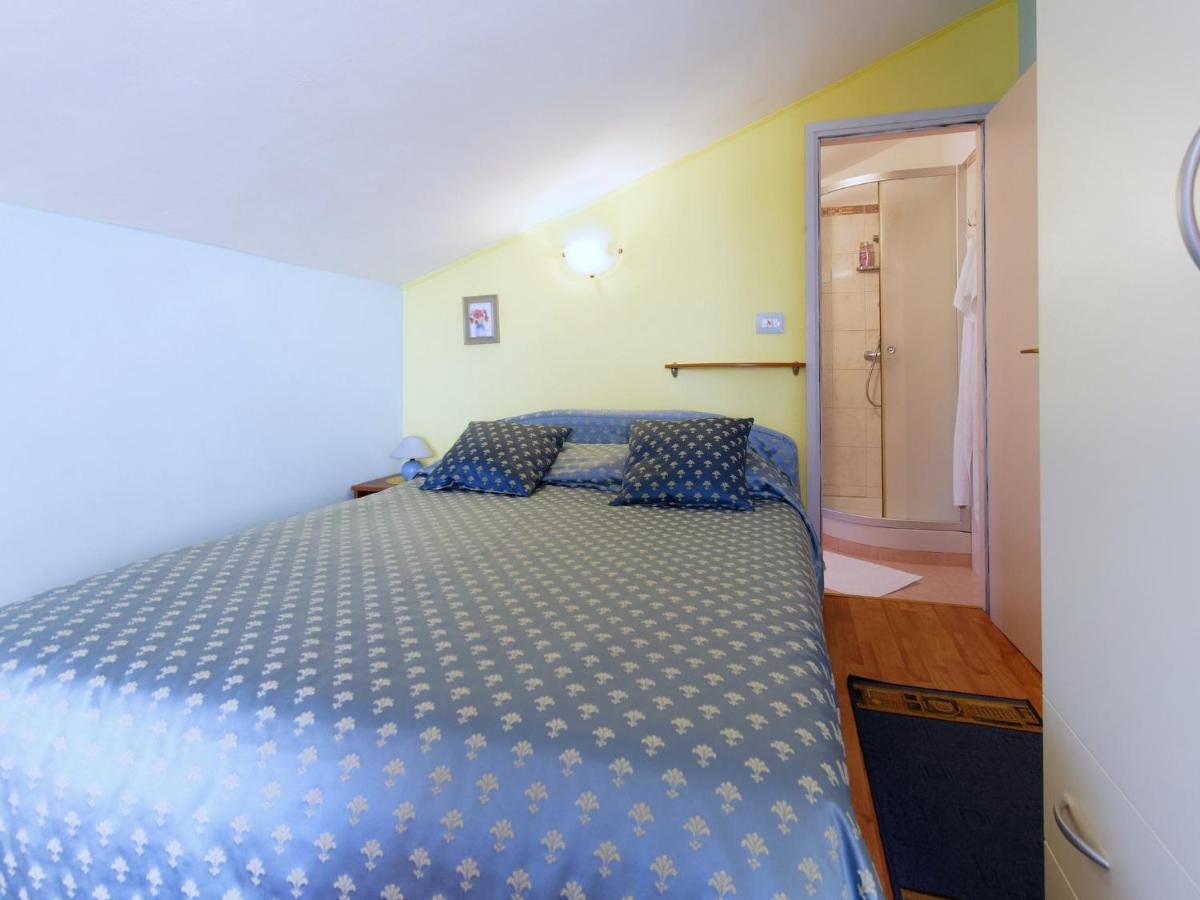 Holiday Home Nevena By Rent Istria Buje Extérieur photo