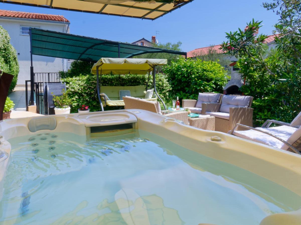 Holiday Home Nevena By Rent Istria Buje Extérieur photo